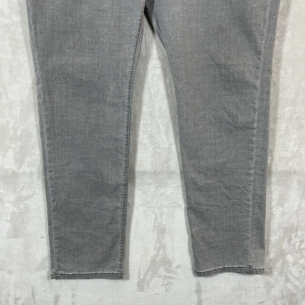 Travis Mathew Legacy Featherweight Stretch Jeans 38x32 Gray Faded Color